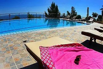 Otel Lithies &